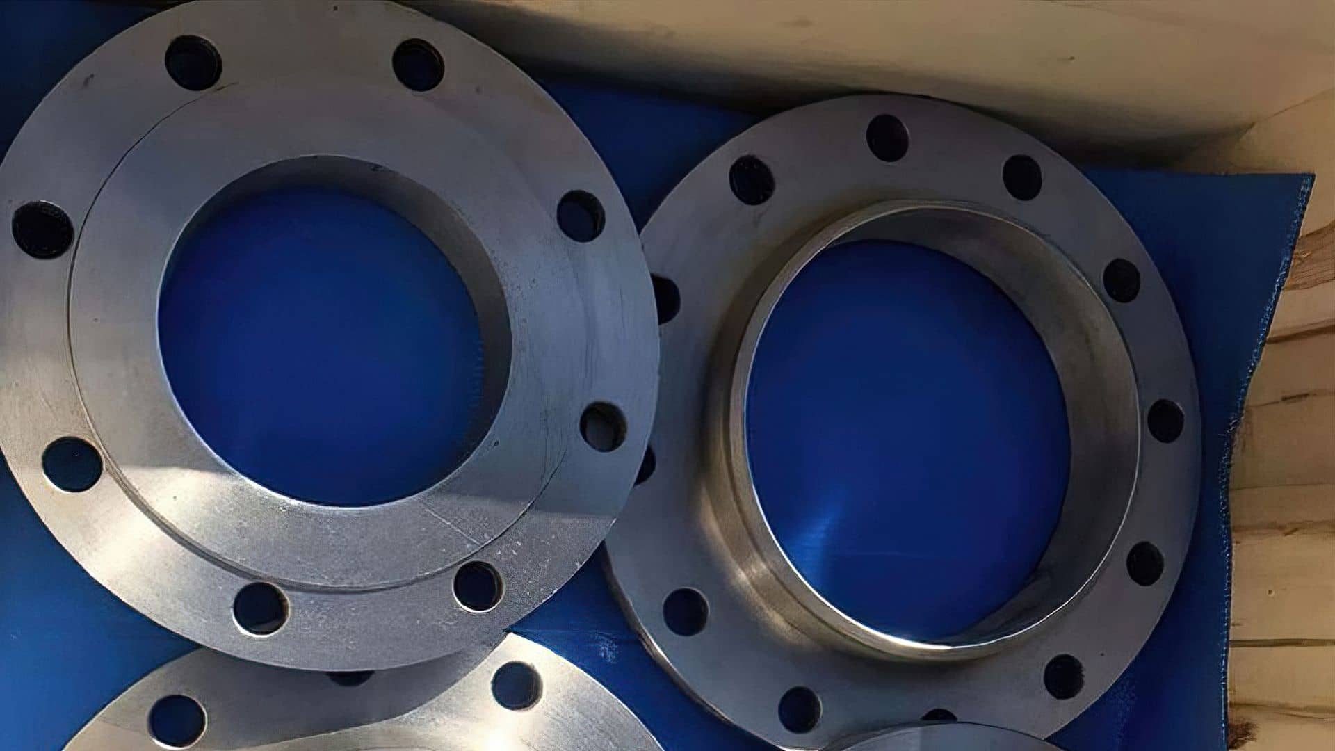 12CrMo法兰锻件如何选择？常规流程步骤详解